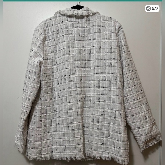 White tweed blazer. L - Picture 5 of 5